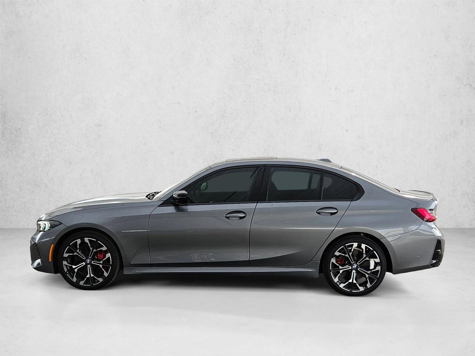 Thumbnail: 2025 BMW 3 Series - 2
