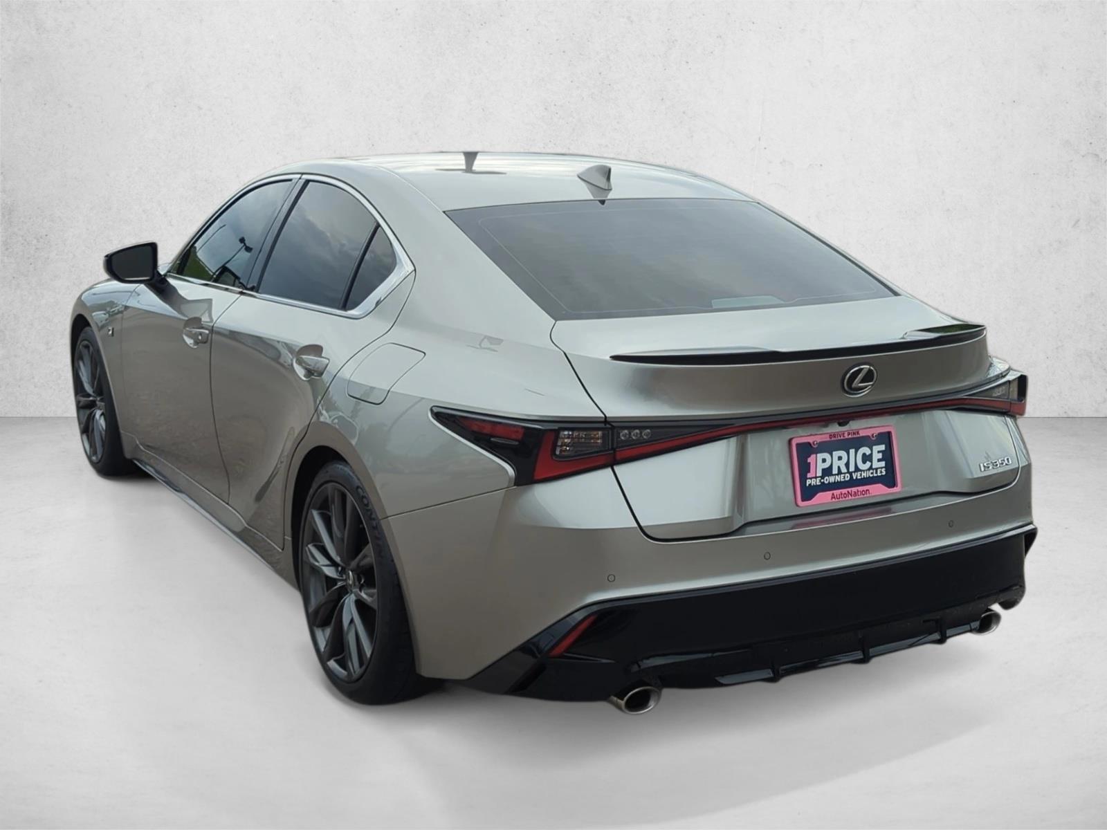 2023 Lexus IS