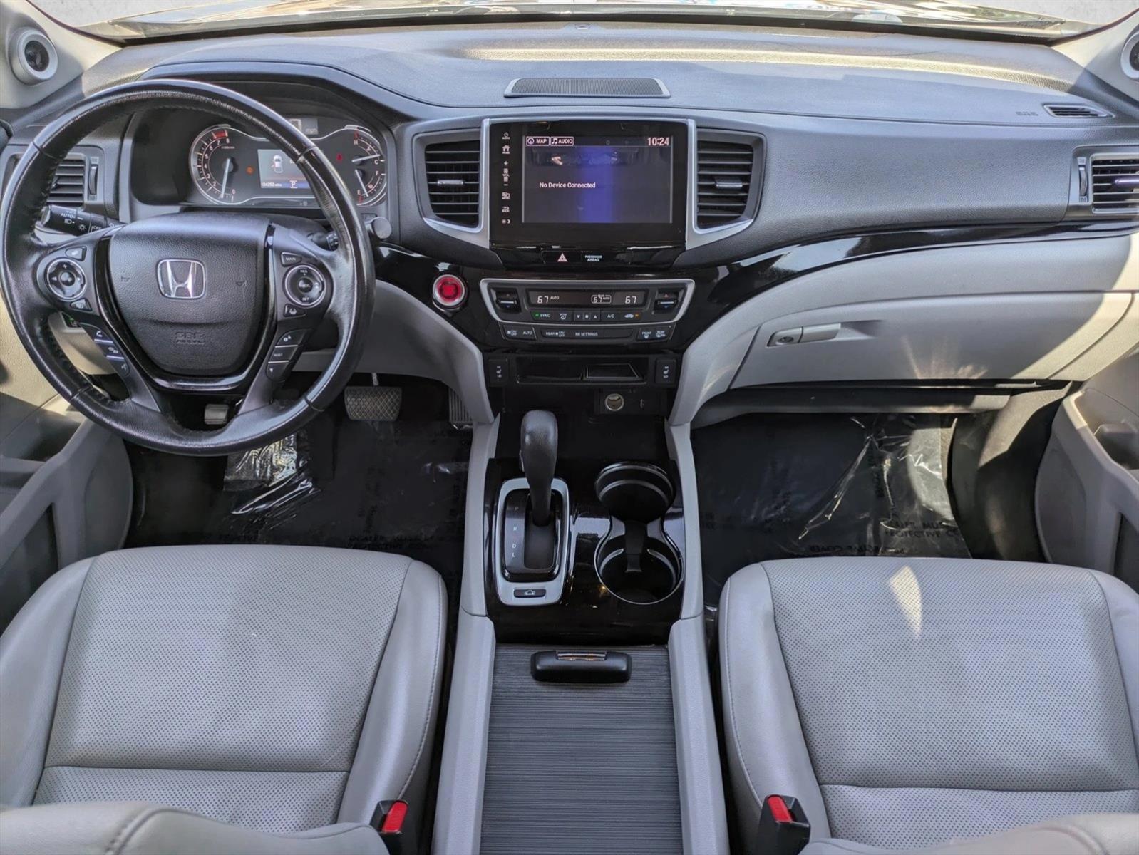 Thumbnail: 2017 Honda Ridgeline - 3