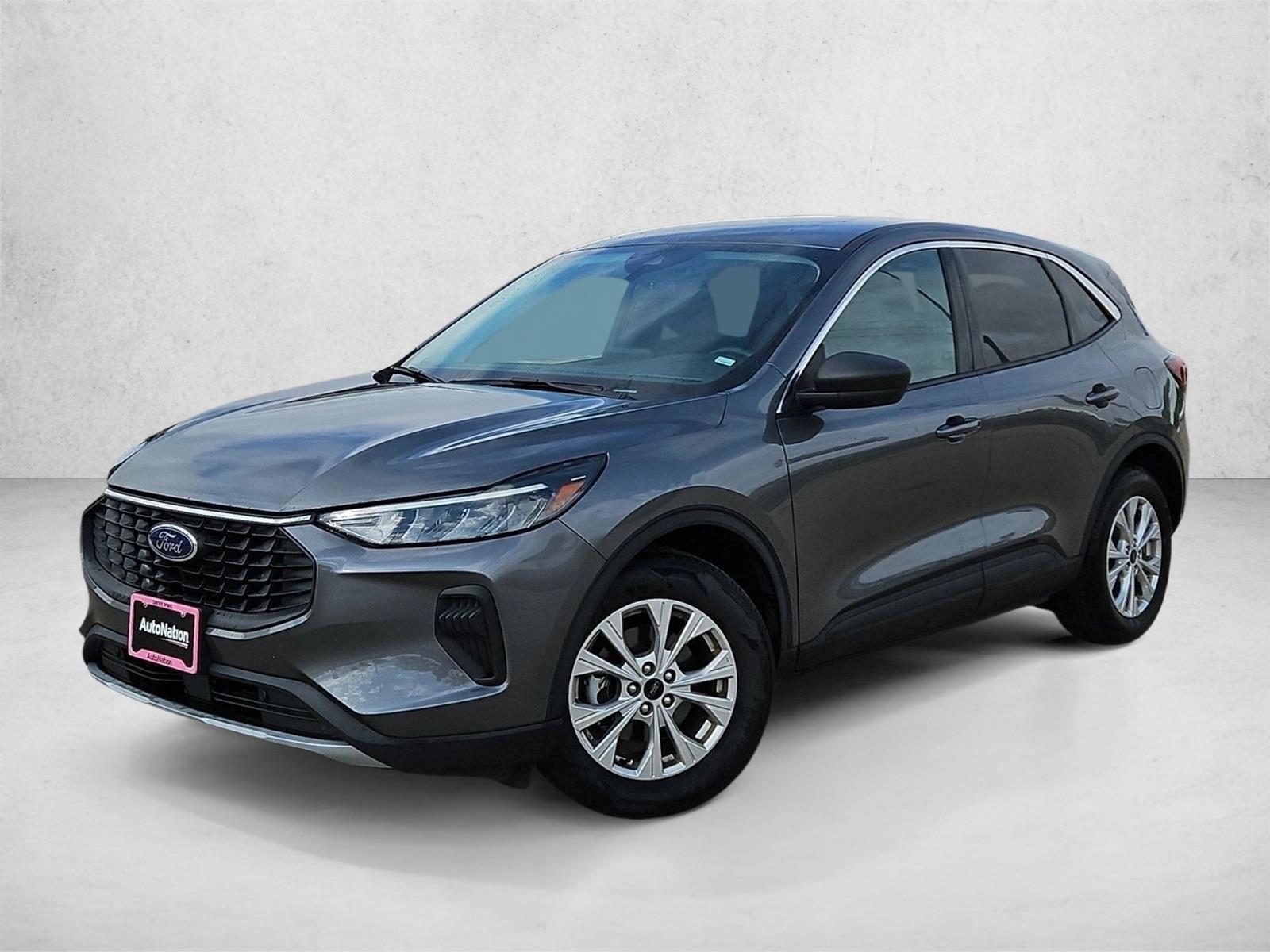 Thumbnail: 2024 Ford Escape - 1