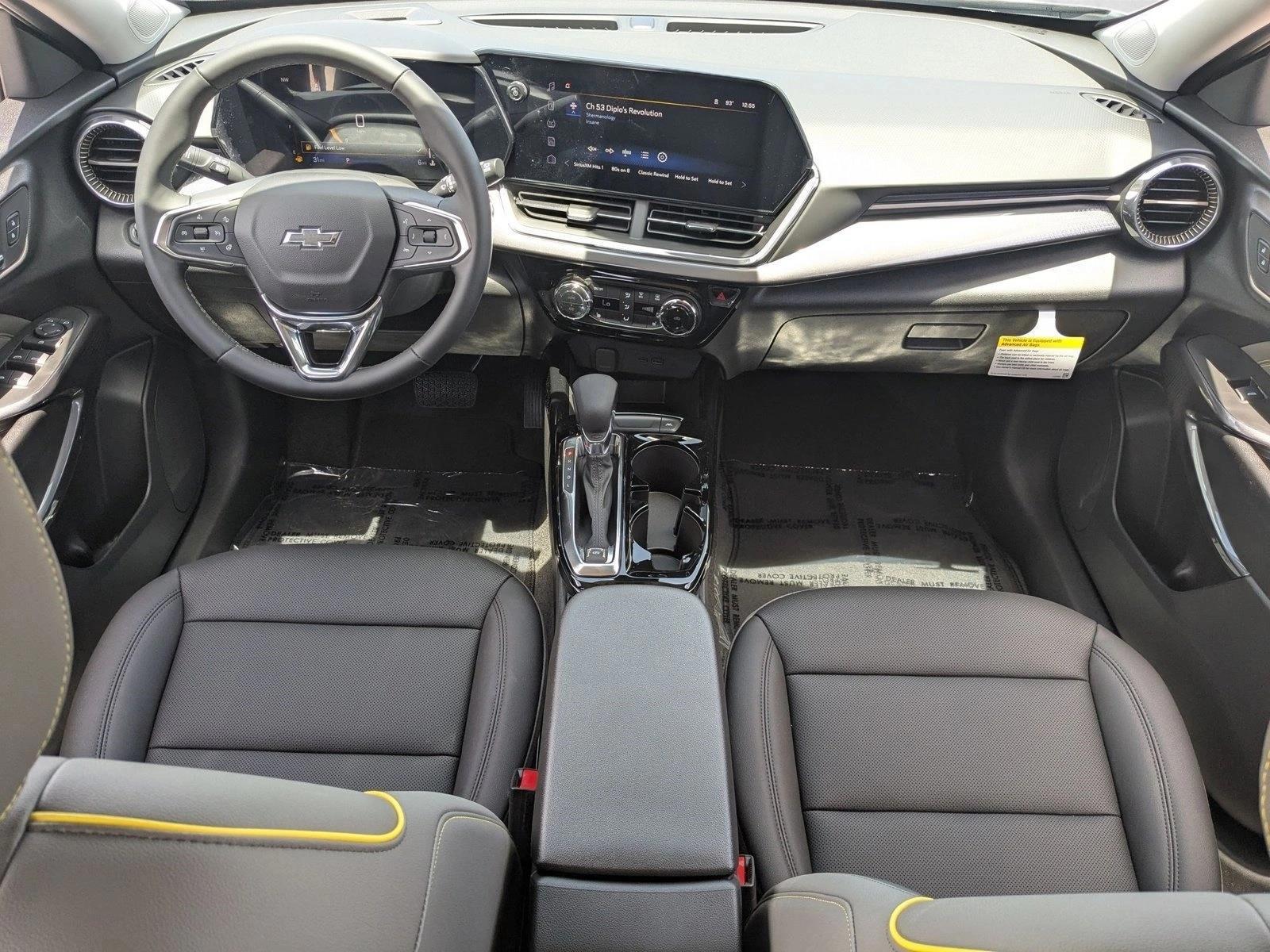 Thumbnail: 2026 Chevrolet Trax - 3