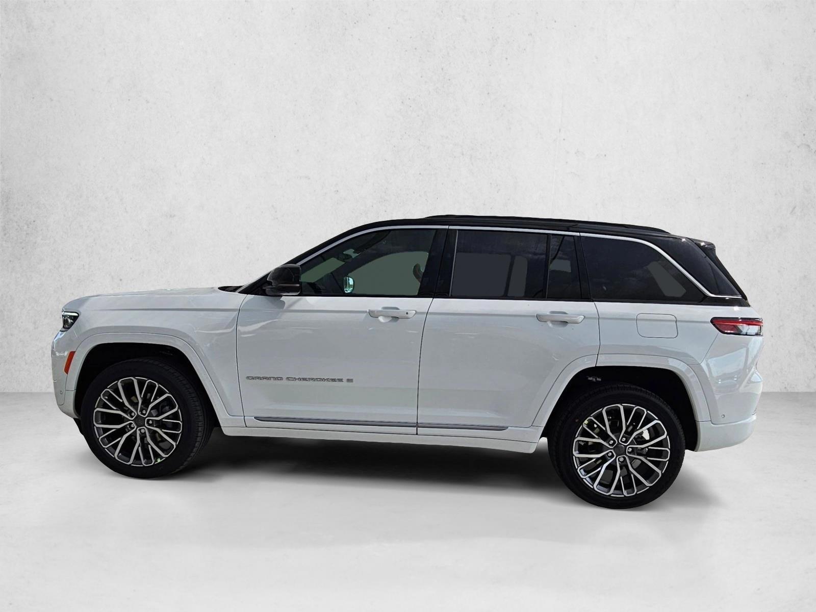 Thumbnail: 2026 Jeep Grand Cherokee - 2