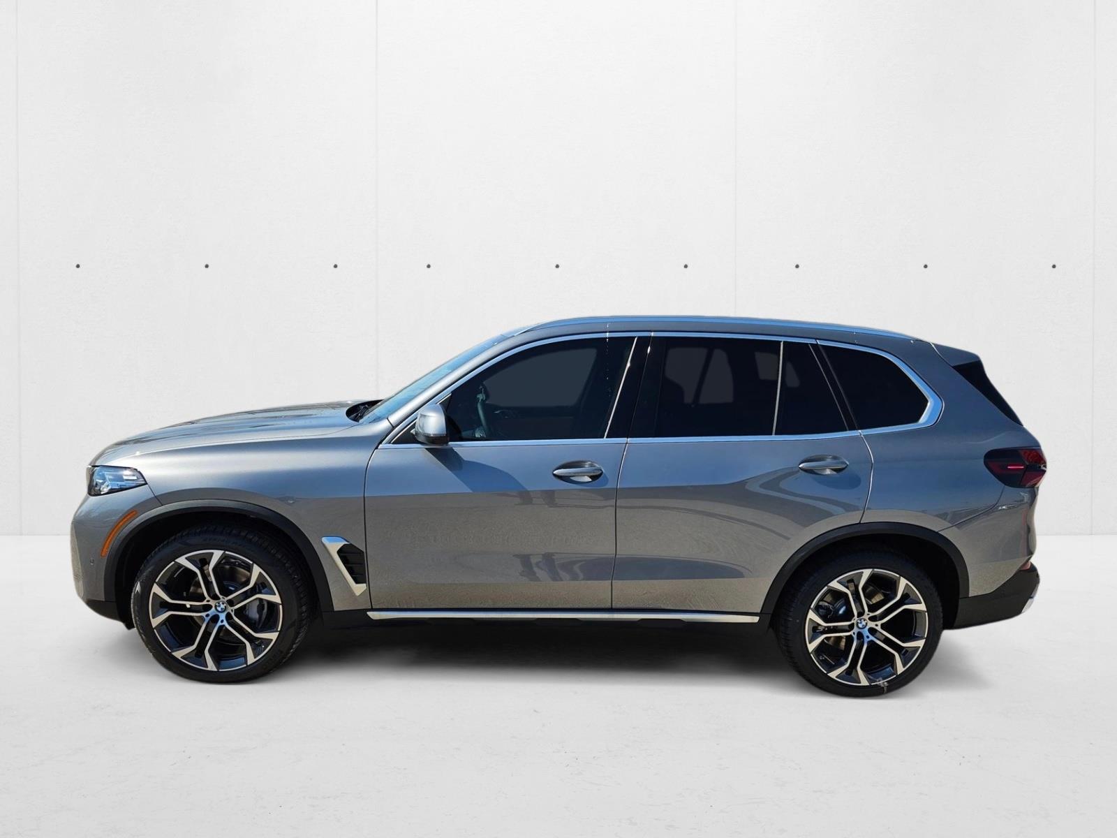 Thumbnail: 2026 BMW X5 - 2
