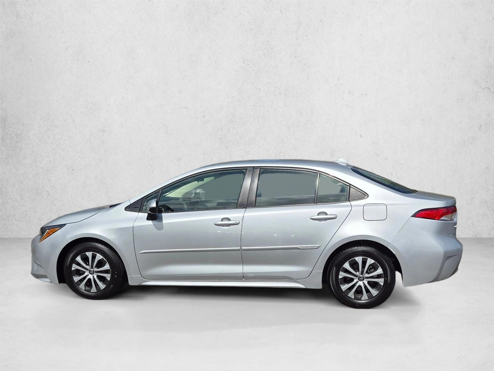 Thumbnail: 2022 Toyota Corolla - 2
