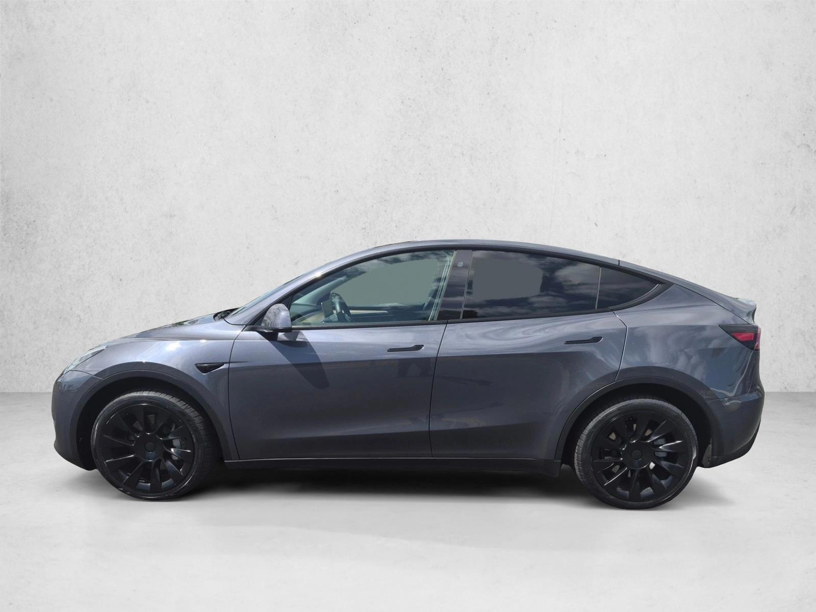 Thumbnail: 2023 Tesla Model Y - 2