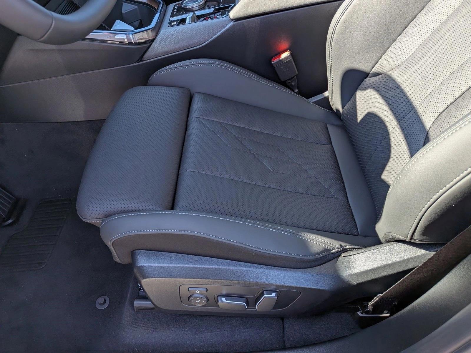Thumbnail: 2026 BMW X3 - 5