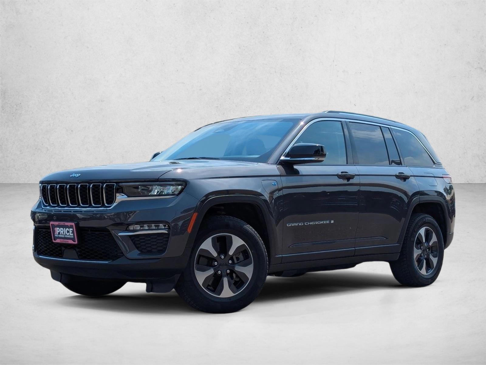 Thumbnail: 2023 Jeep Grand Cherokee - 1