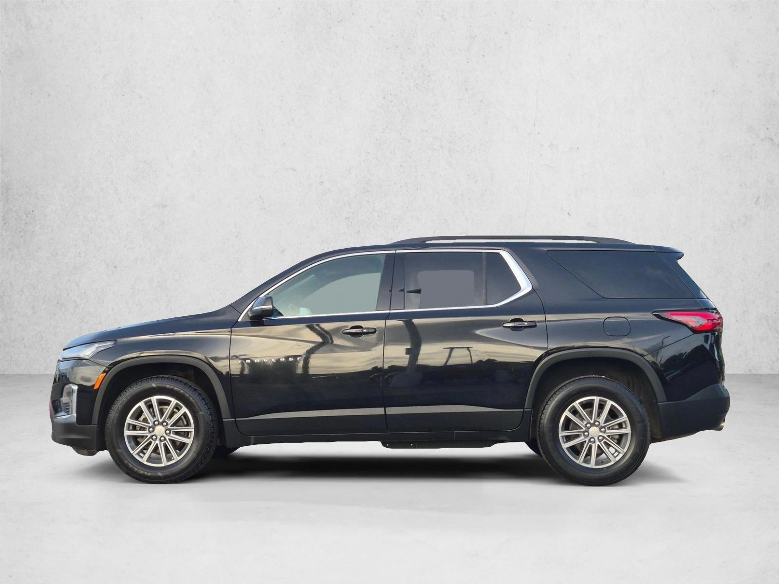 Thumbnail: 2023 Chevrolet Traverse - 2