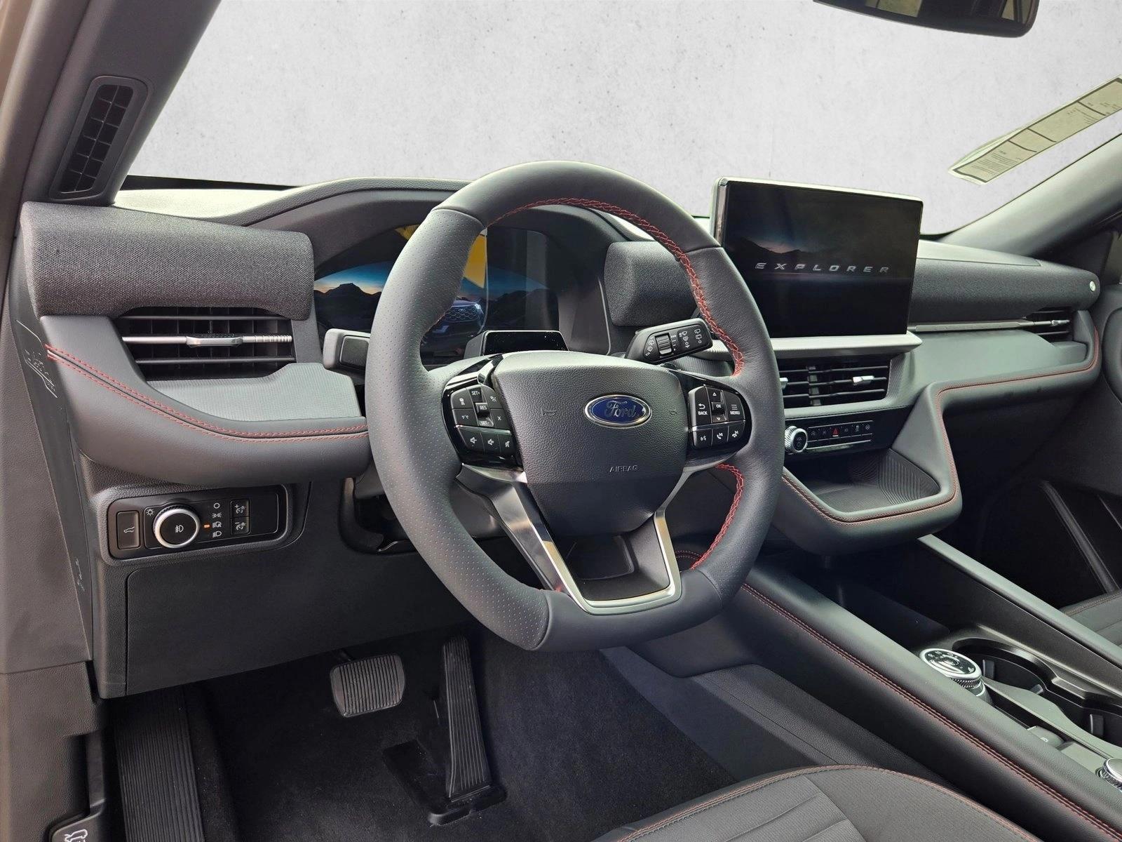 Thumbnail: 2026 Ford Explorer - 3