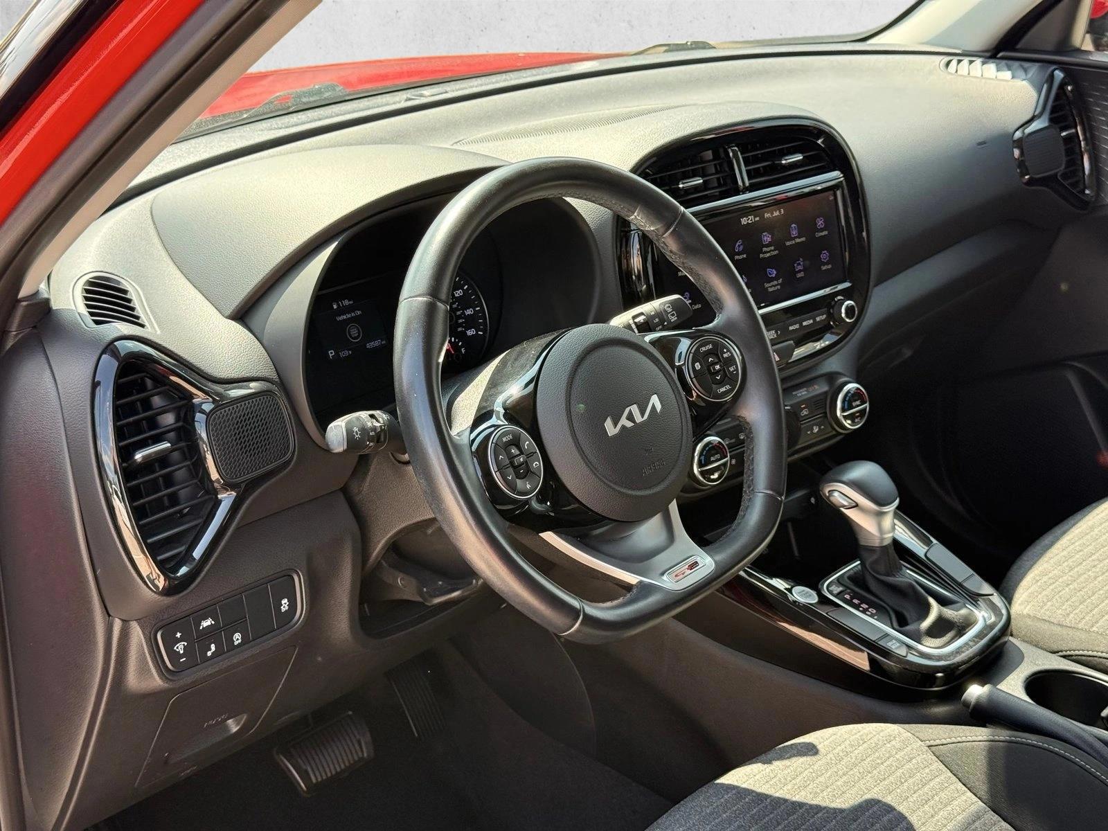 Thumbnail: 2022 Kia Soul - 3
