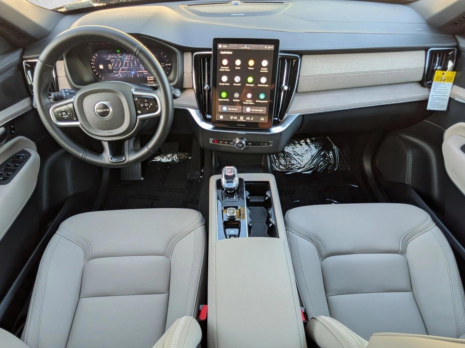 Thumbnail: 2026 Volvo XC90 - 4