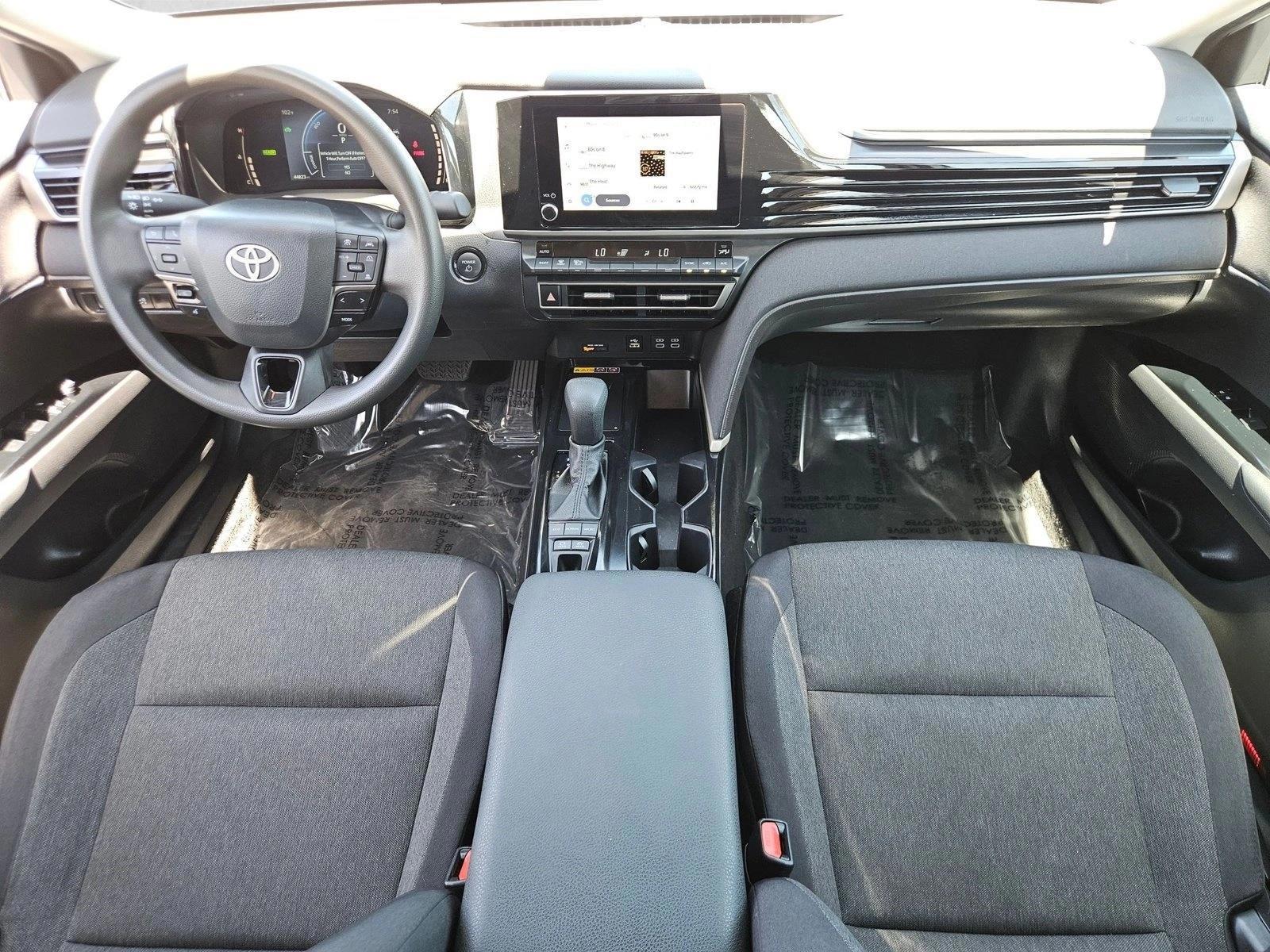 Thumbnail: 2025 Toyota Camry - 4