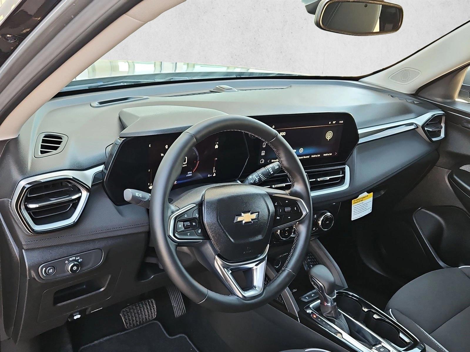 Thumbnail: 2026 Chevrolet TrailBlazer - 3