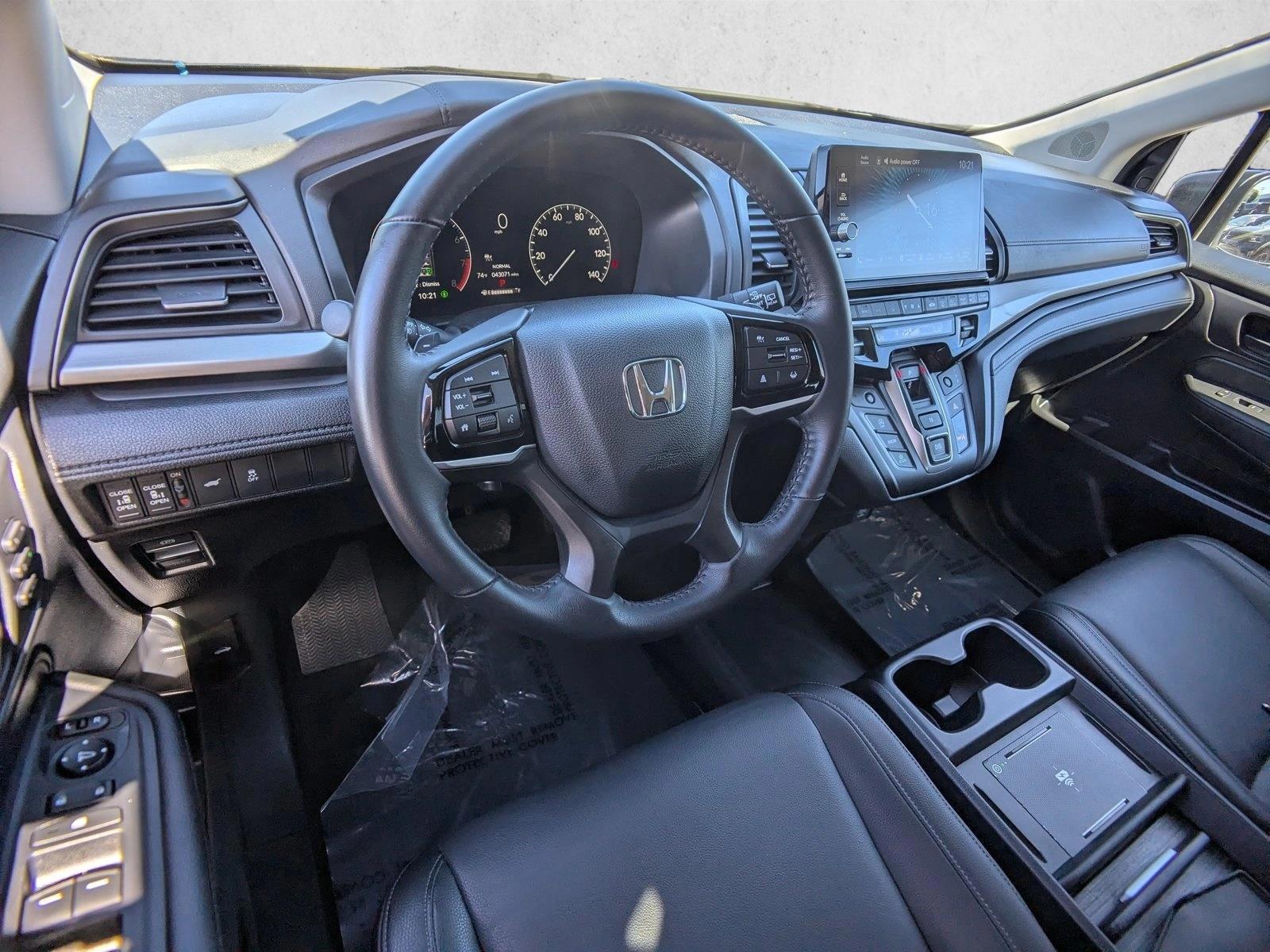 Thumbnail: 2025 Honda Odyssey - 3