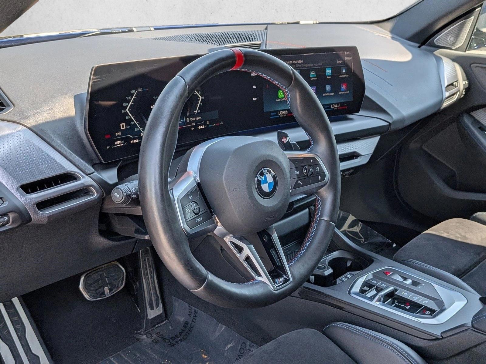 Thumbnail: 2025 BMW 2 Series - 3