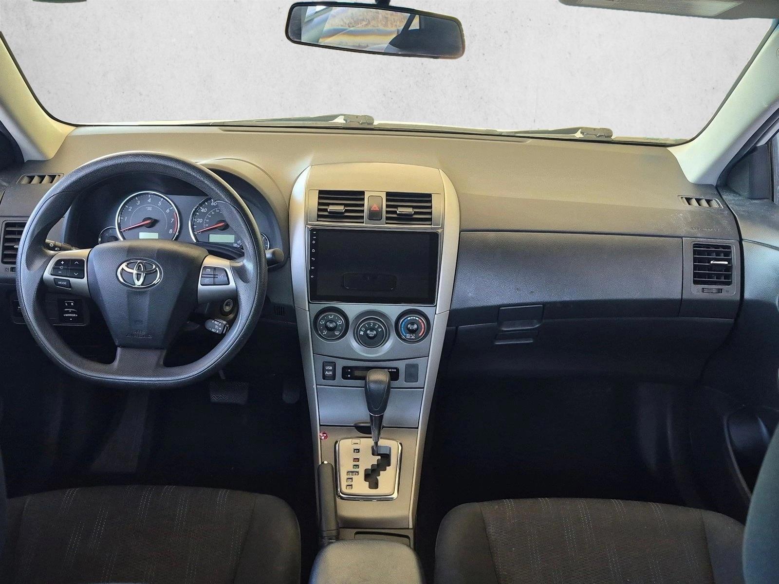 Thumbnail: 2011 Toyota Corolla - 3
