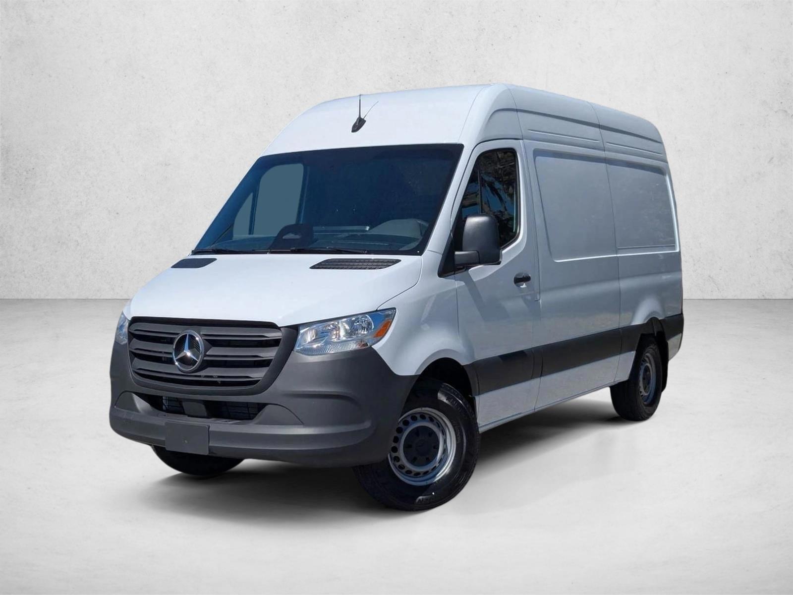Thumbnail: 2025 Mercedes-Benz Sprinter - 1