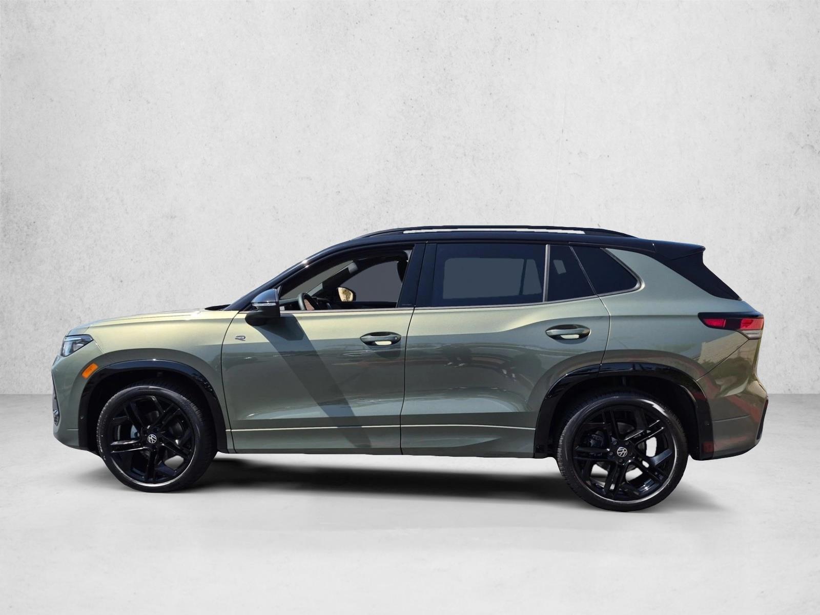 Thumbnail: 2026 Volkswagen Tiguan - 2