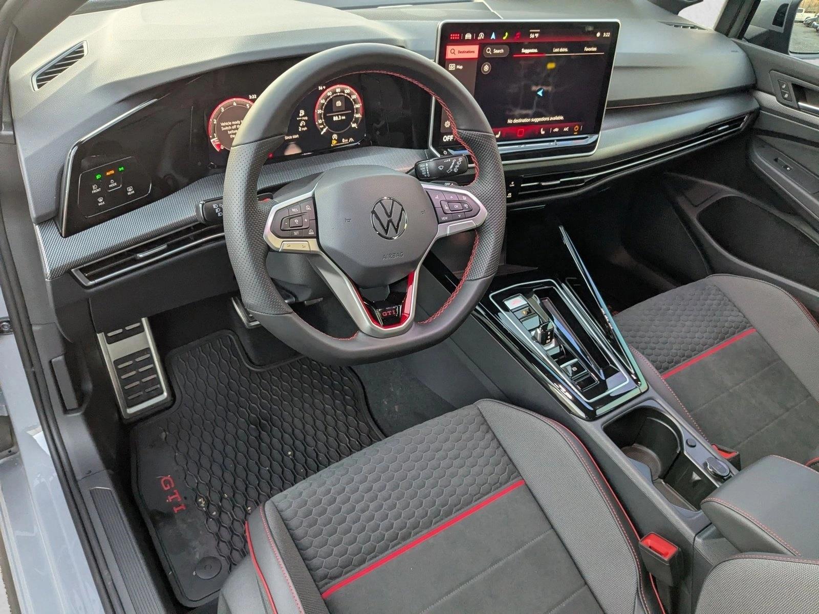 Thumbnail: 2026 Volkswagen Golf - 3