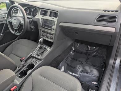 2017 Volkswagen Golf
