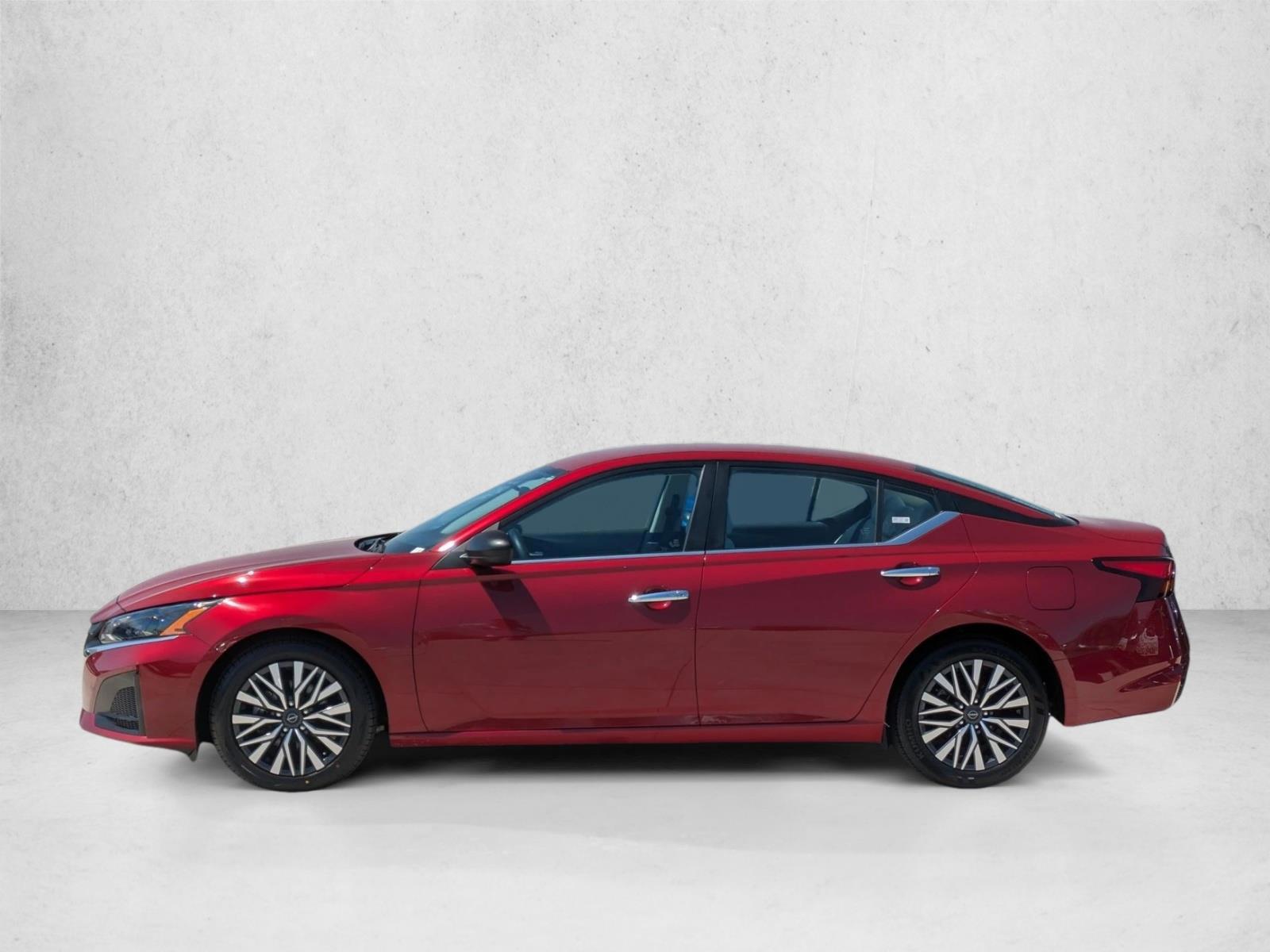 Thumbnail: 2025 Nissan Altima - 2