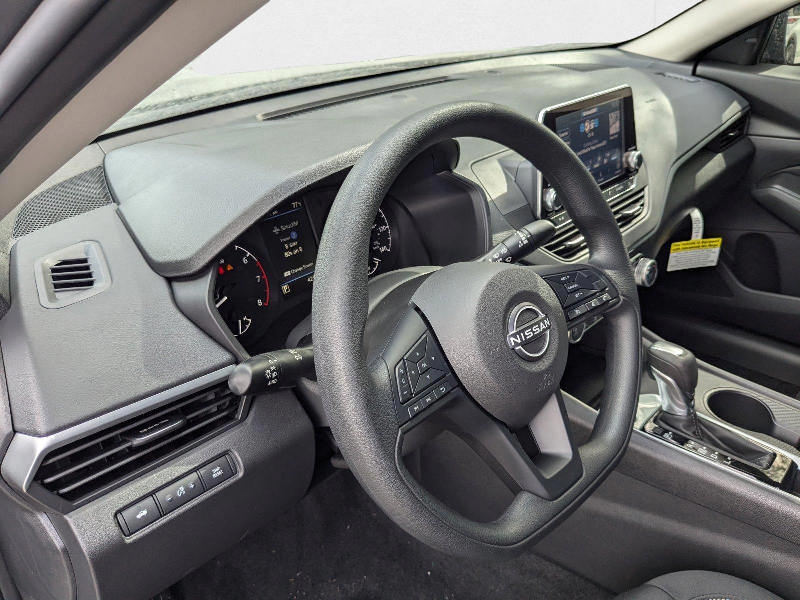 Thumbnail: 2025 Nissan Altima - 3