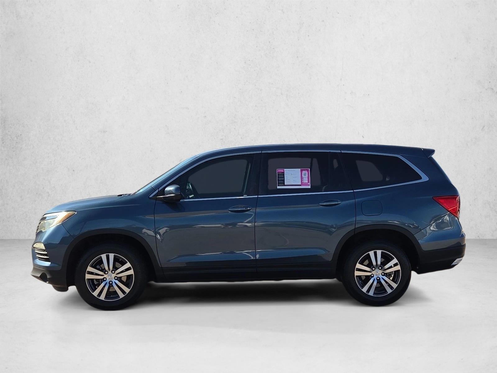Thumbnail: 2017 Honda Pilot - 2