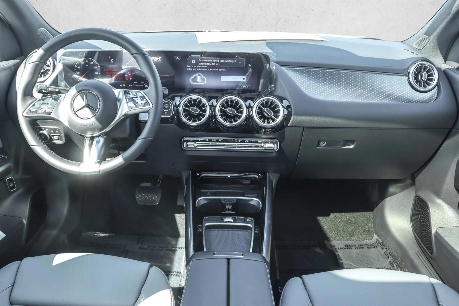 Thumbnail: 2026 Mercedes-Benz GLA - 4