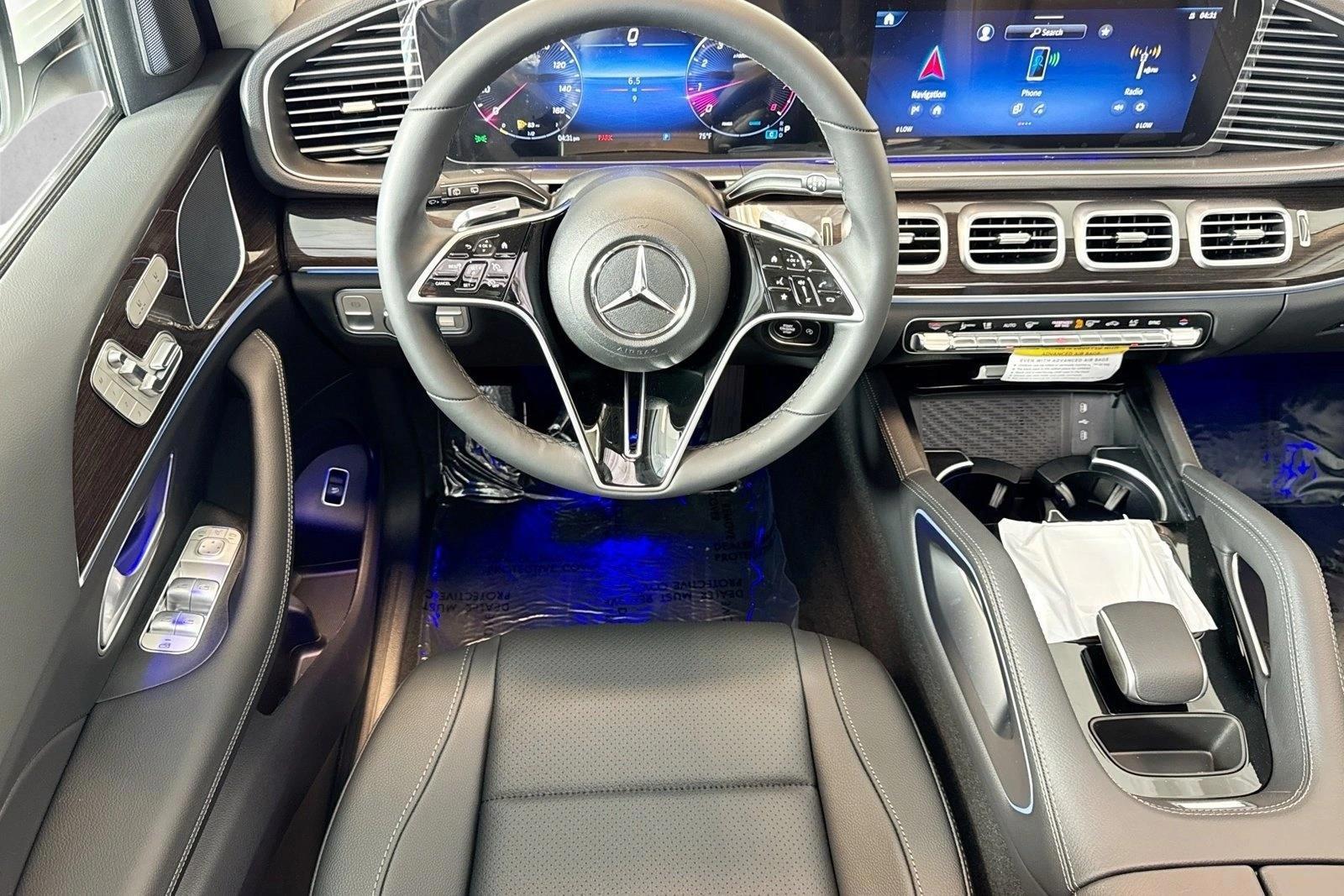 Thumbnail: 2026 Mercedes-Benz GLE - 4