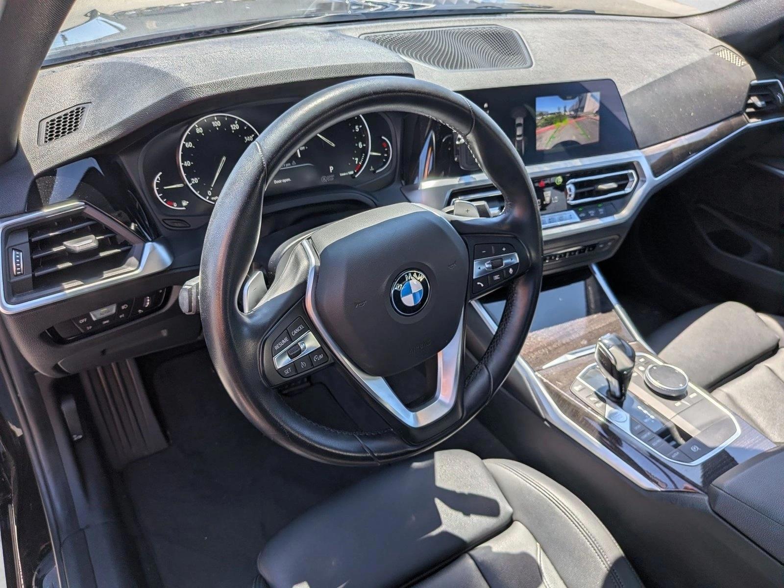 Thumbnail: 2020 BMW 3 Series - 3