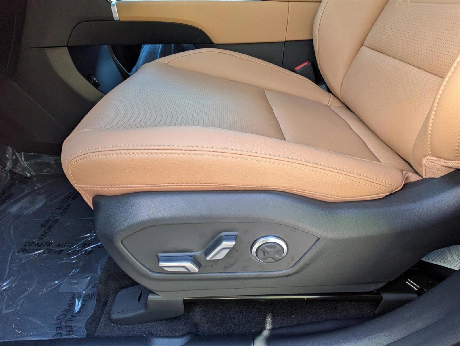 Thumbnail: 2026 Hyundai Santa Fe - 3