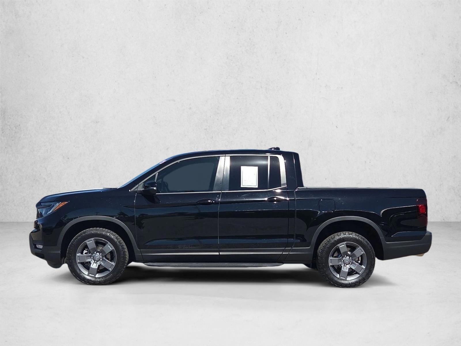 Thumbnail: 2025 Honda Ridgeline - 2