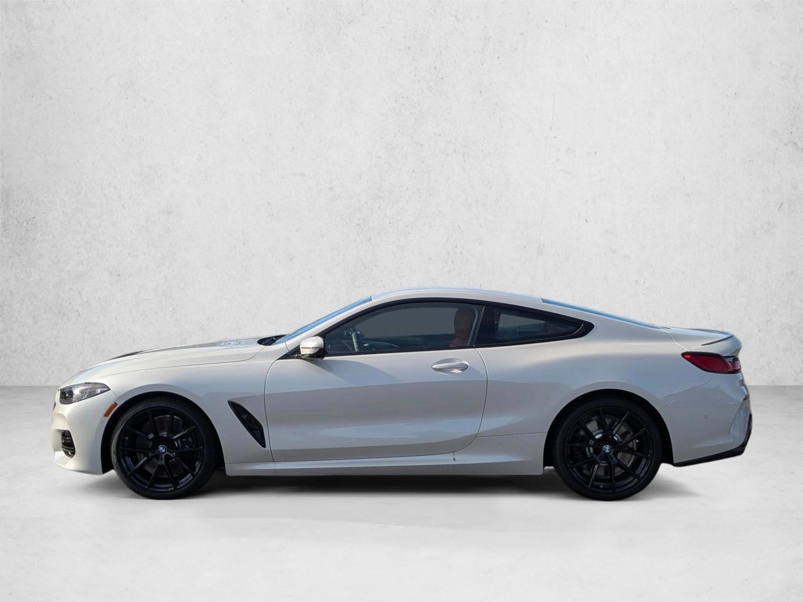 Thumbnail: 2026 BMW 8 Series - 2