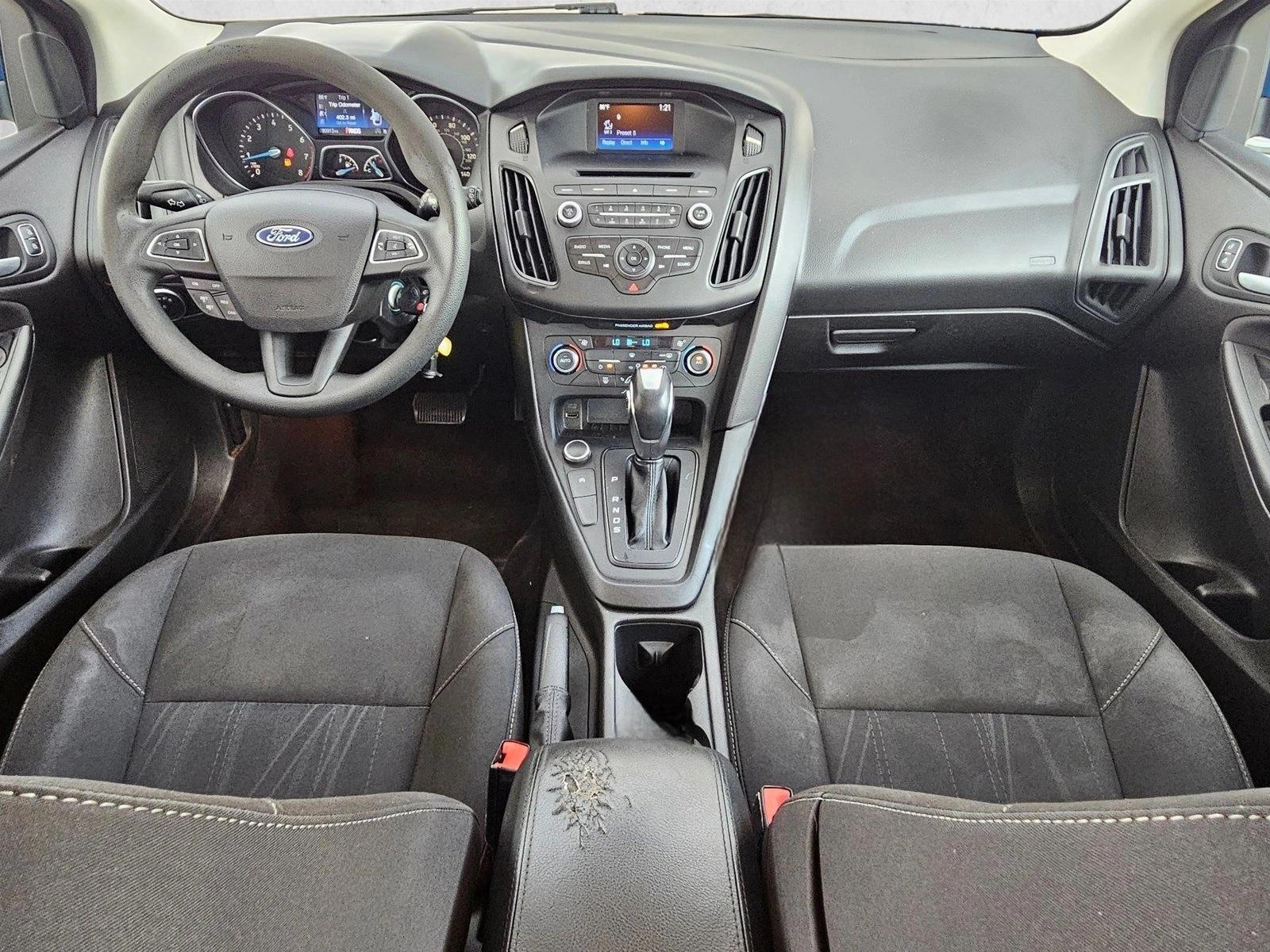 Thumbnail: 2016 Ford Focus - 4