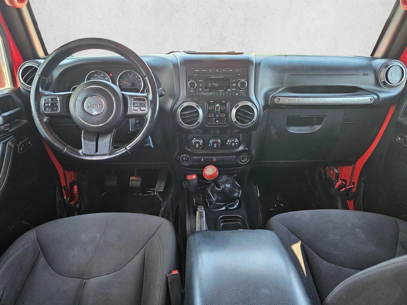 Thumbnail: 2016 Jeep Wrangler - 3