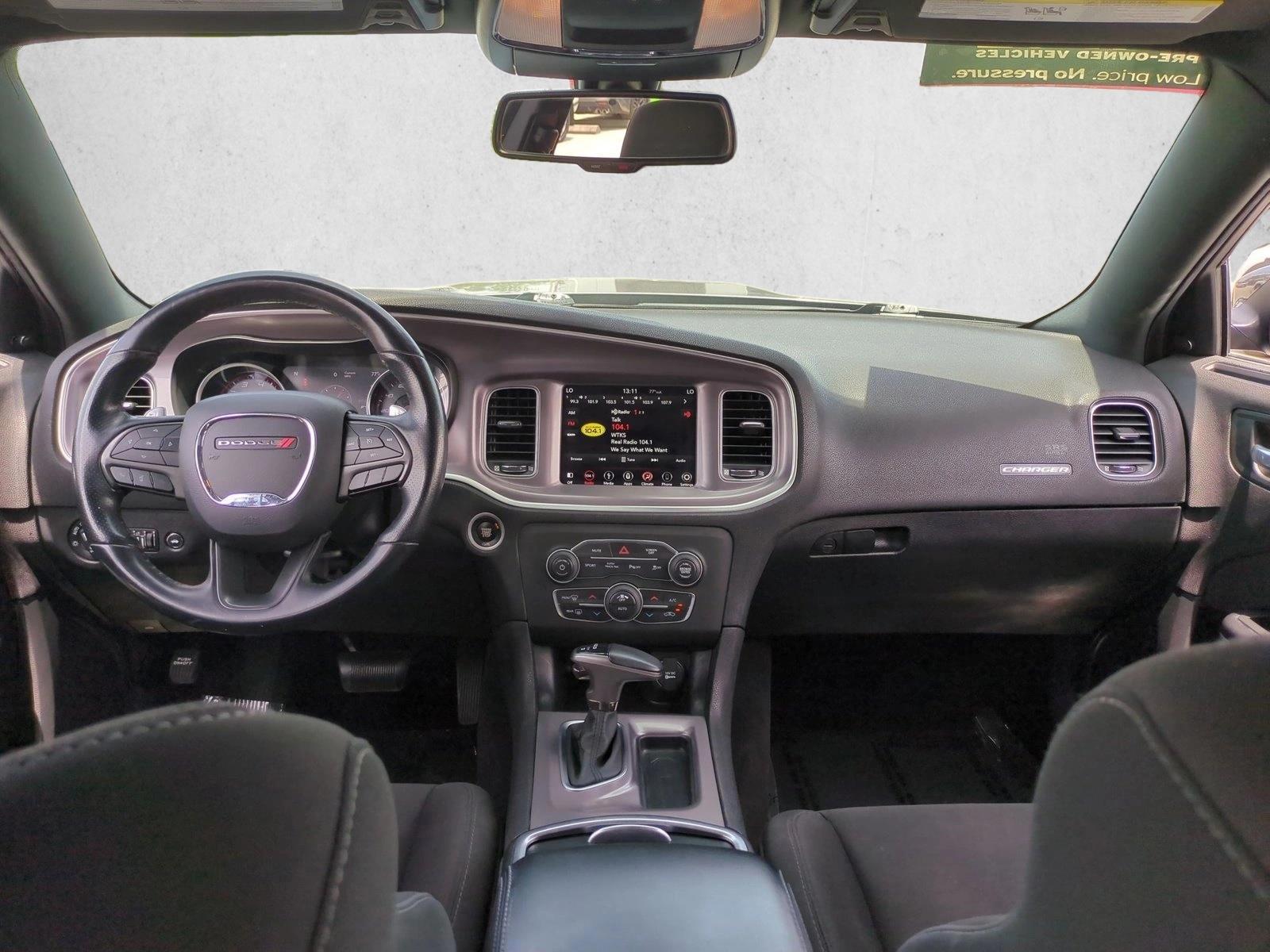 Thumbnail: 2019 Dodge Charger - 3
