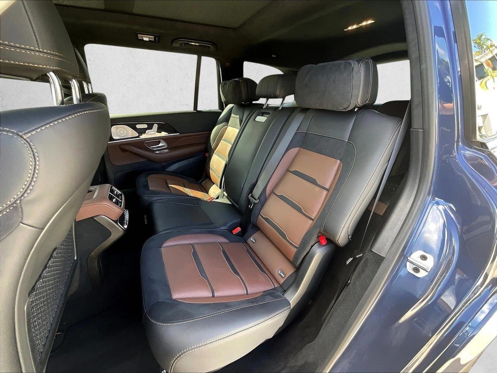 2025 Mercedes-Benz GLS AMG GLS 63 - Photo 23