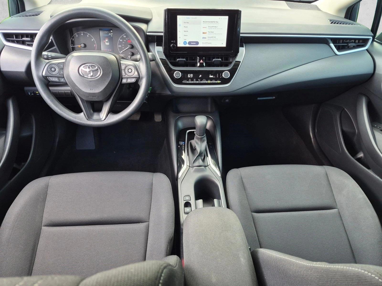 Thumbnail: 2025 Toyota Corolla - 3