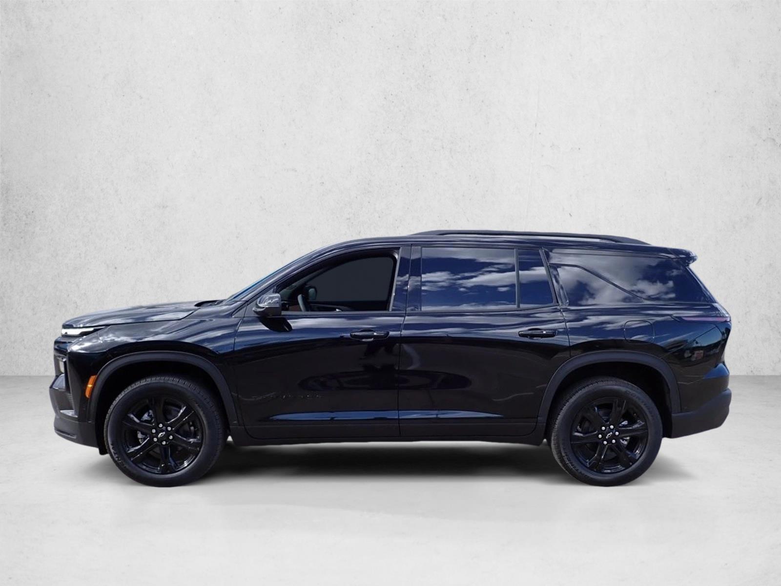 Thumbnail: 2027 Chevrolet Traverse - 2
