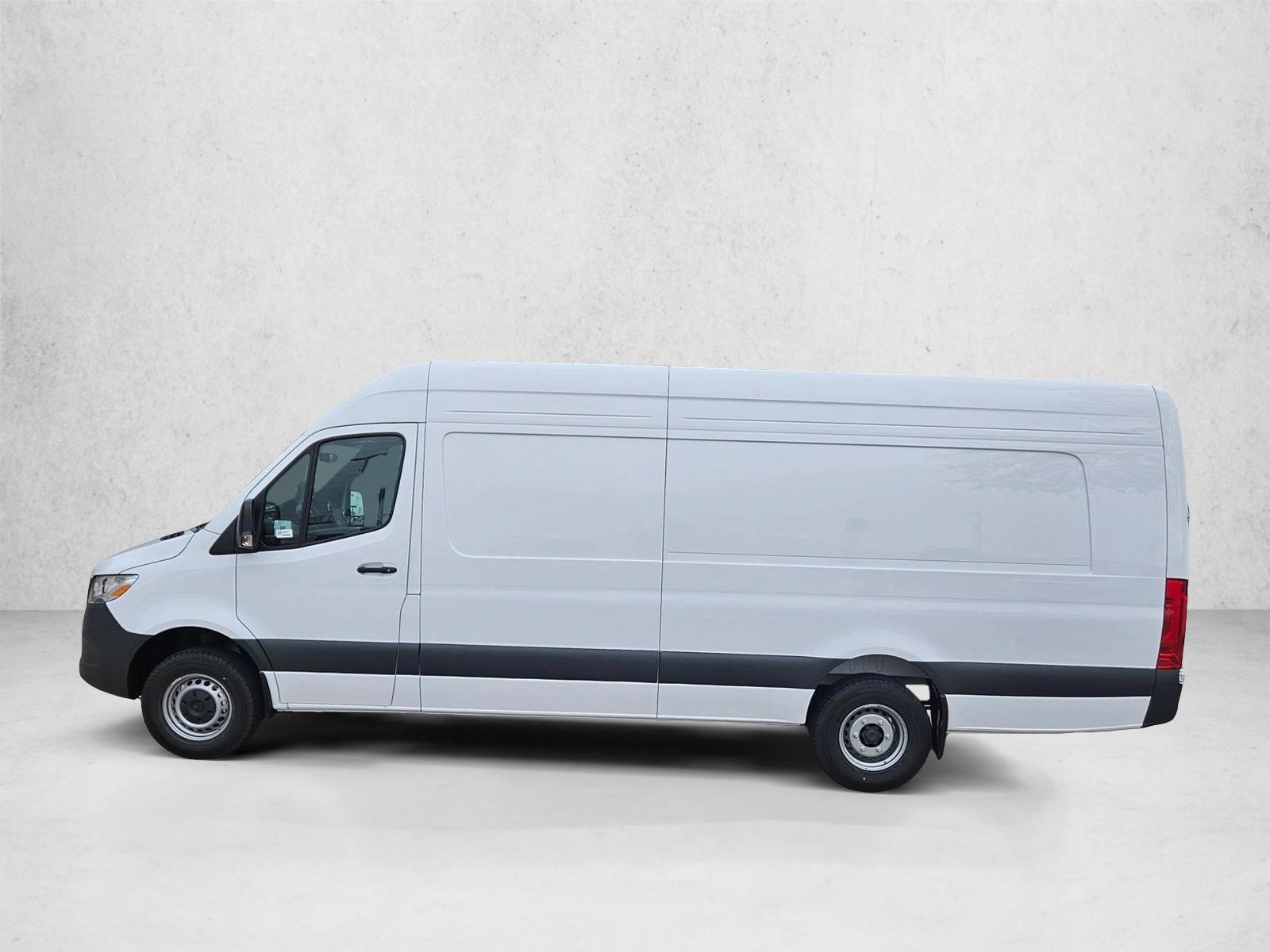 Thumbnail: 2026 Mercedes-Benz Sprinter - 2
