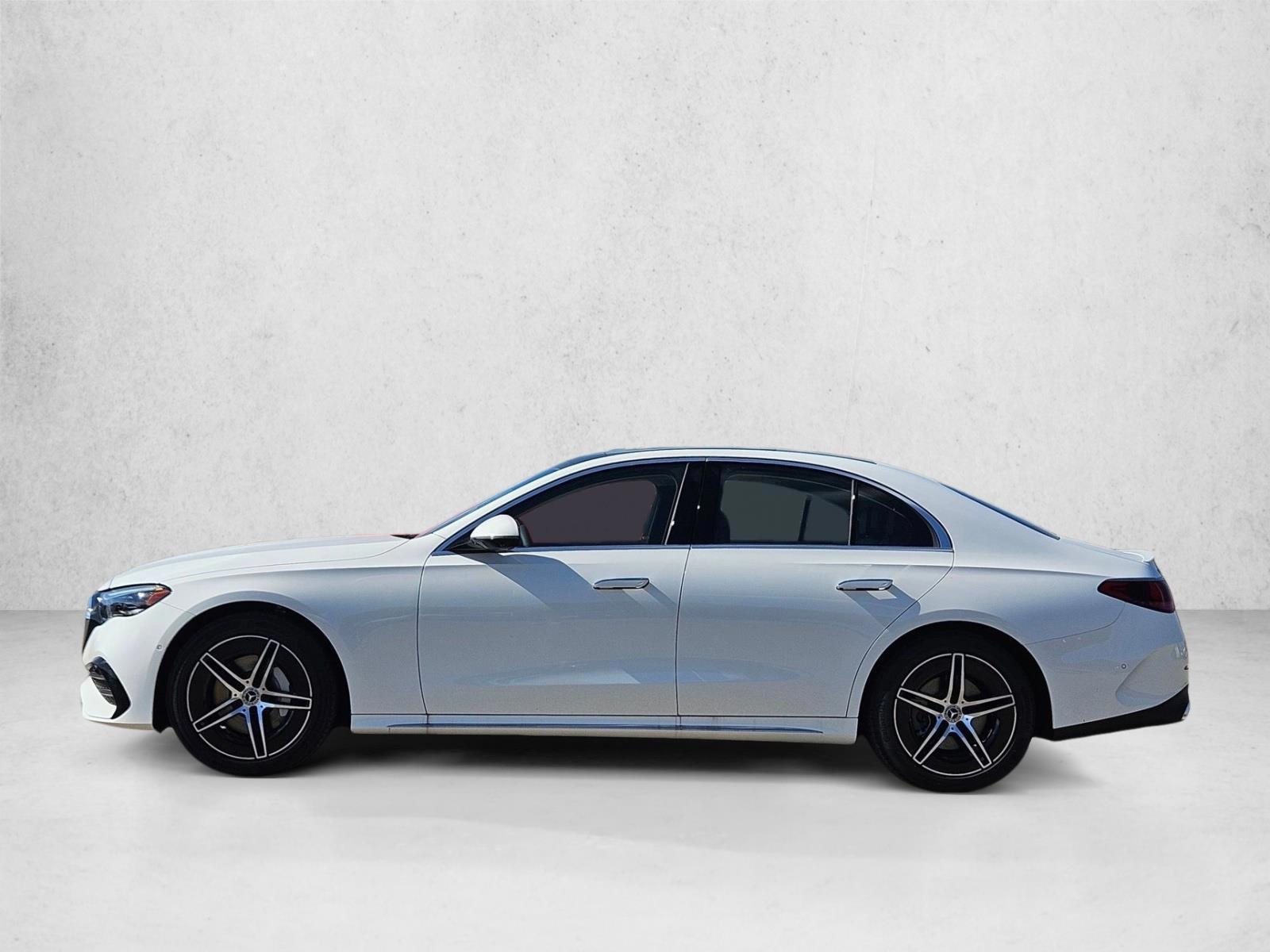 Thumbnail: 2026 Mercedes-Benz E-Class - 2