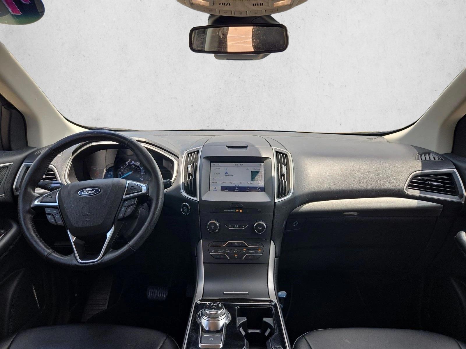 Thumbnail: 2019 Ford Edge - 3
