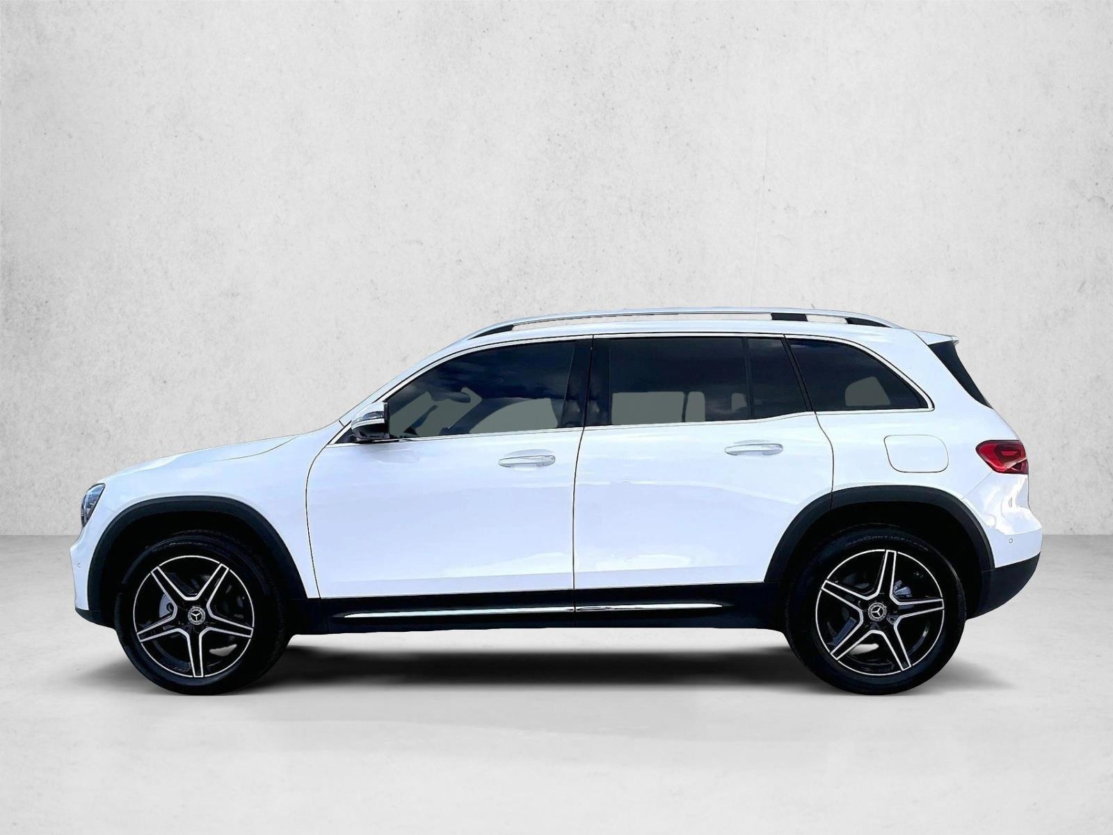 Thumbnail: 2026 Mercedes-Benz GLB - 2