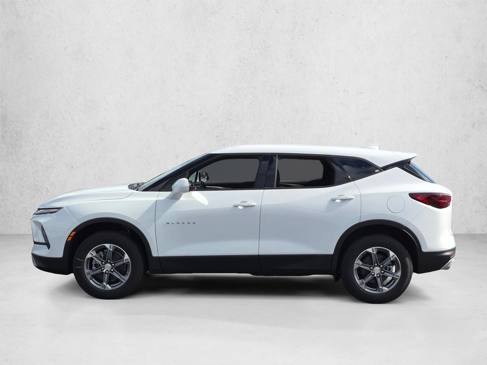 Thumbnail: 2026 Chevrolet Blazer - 2