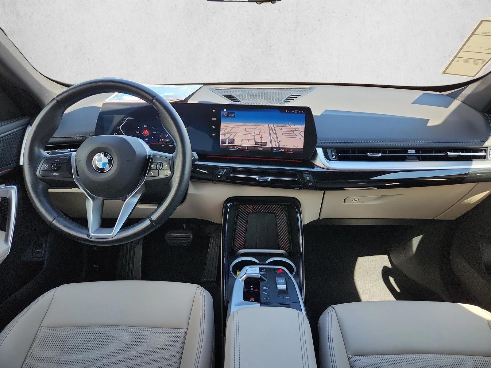 Thumbnail: 2023 BMW X1 - 3