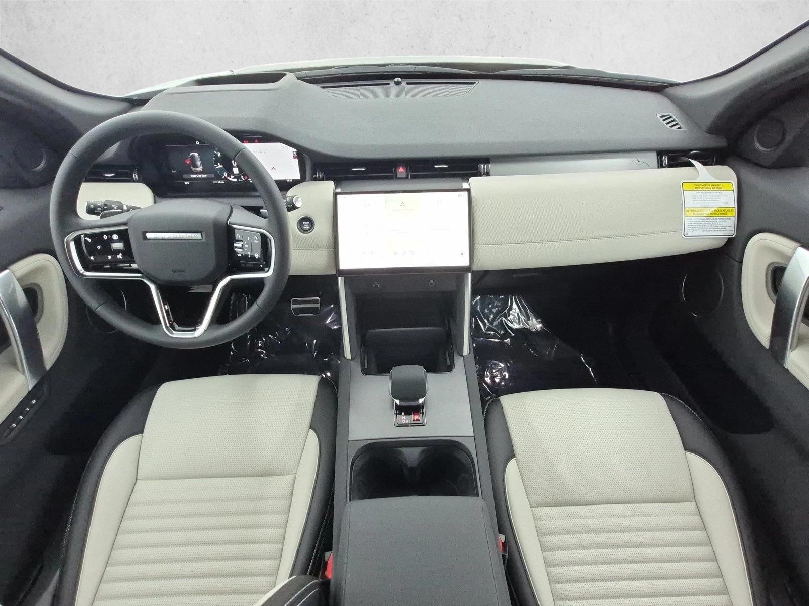 Thumbnail: 2026 Land Rover Discovery Sport - 3