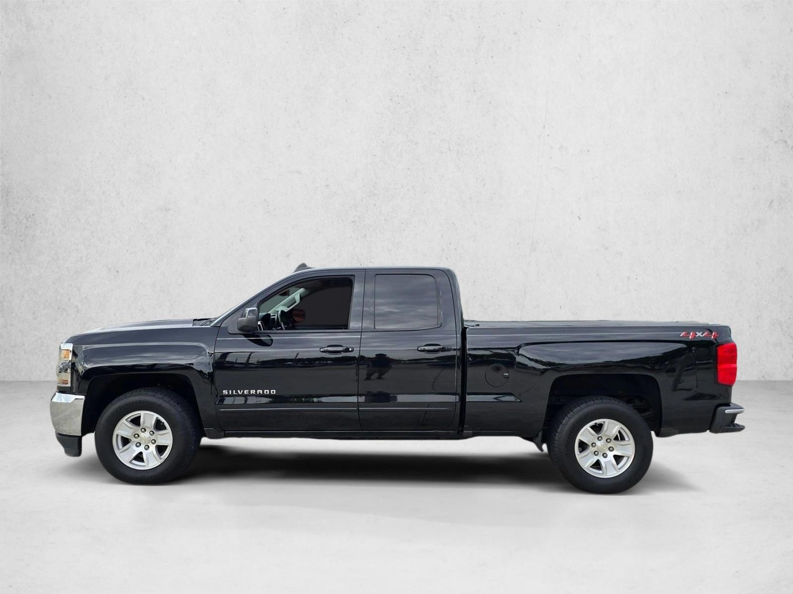 Thumbnail: 2018 Chevrolet Silverado 1500 - 2