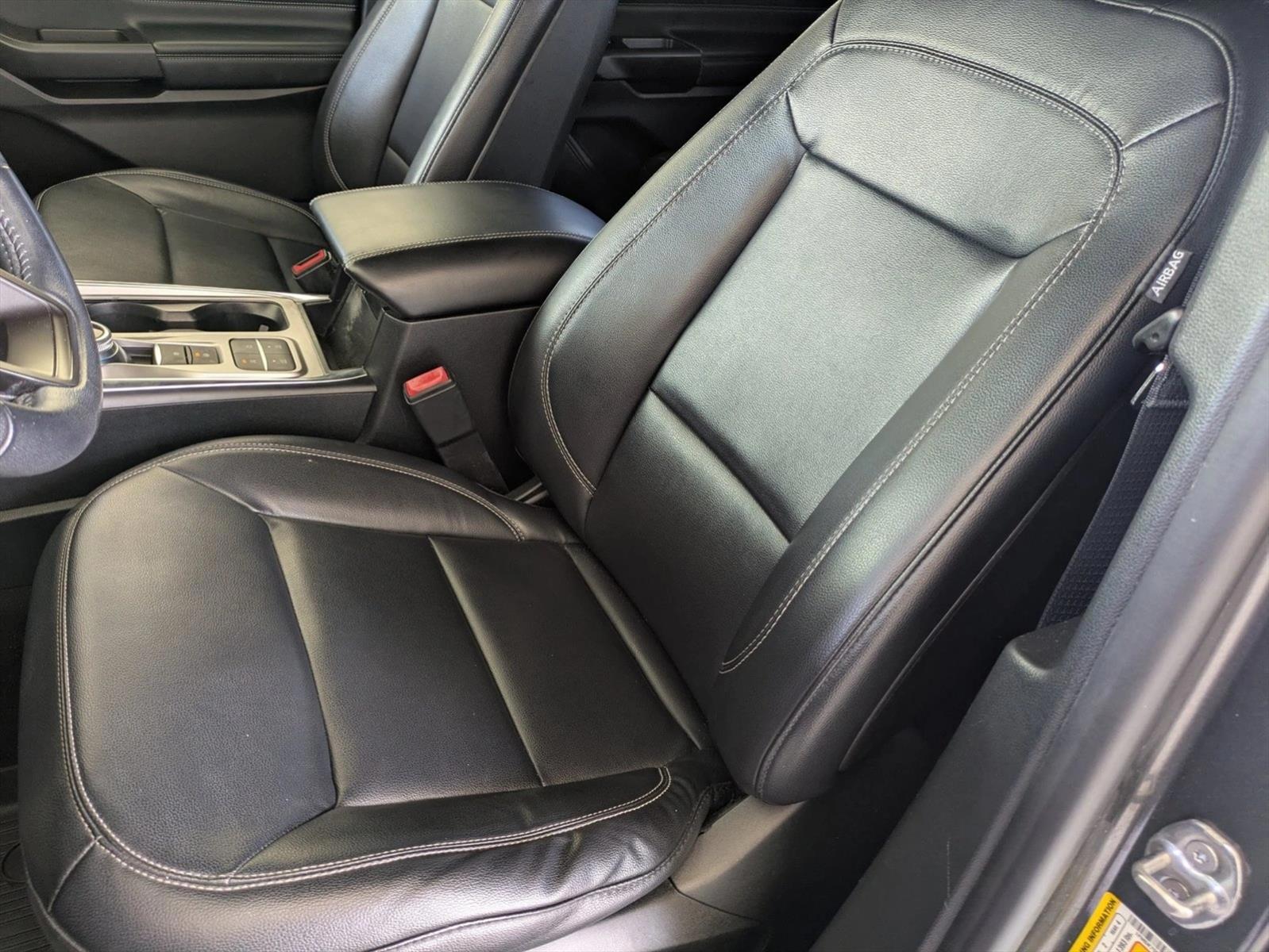 Thumbnail: 2020 Ford Explorer - 3