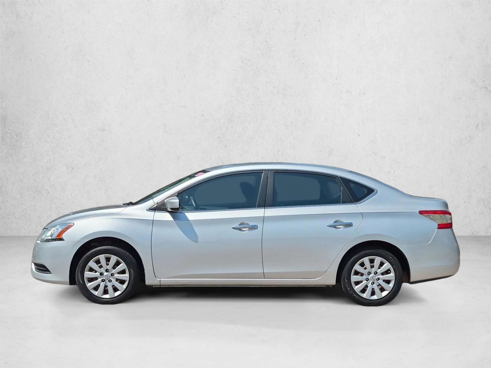 Thumbnail: 2015 Nissan Sentra - 2