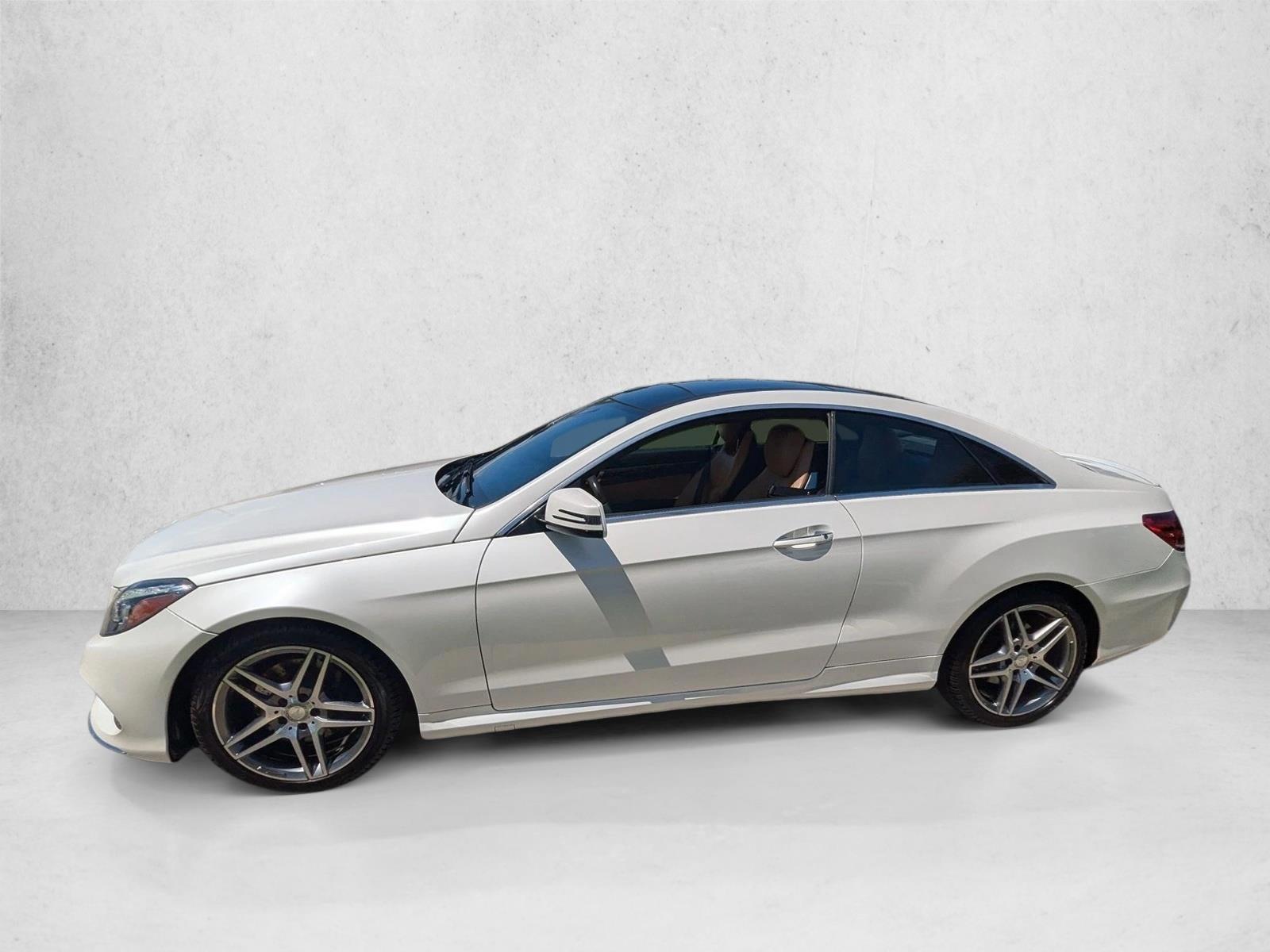 Thumbnail: 2016 Mercedes-Benz E-Class - 2